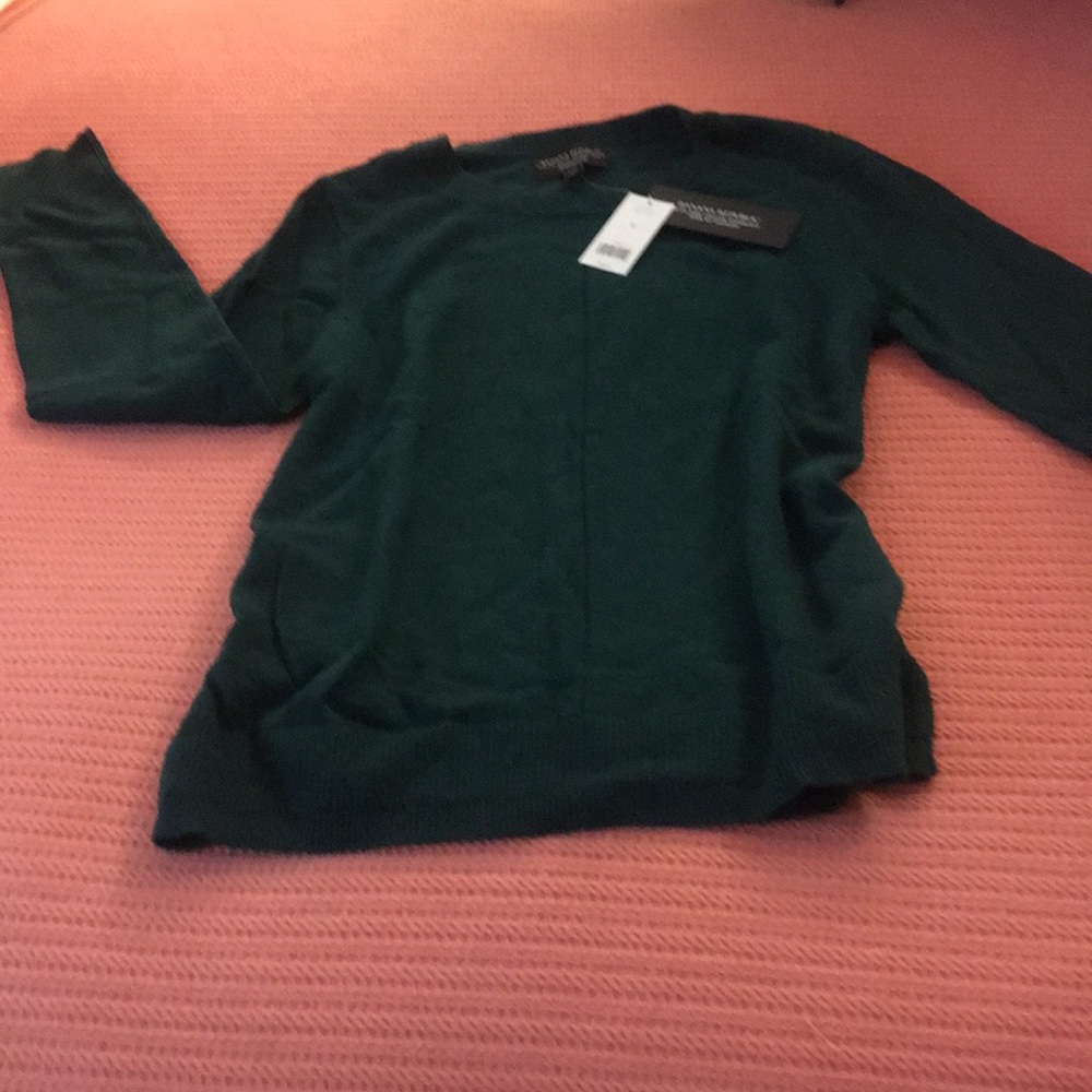 Celebrate St. Patrick’s Day with B R sweater